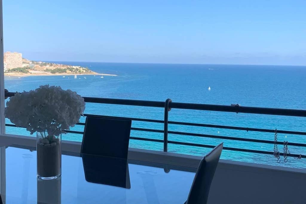 Appartement Playa Albufereta. Espectaculares Vistas Al Mar. à Alicante Extérieur photo